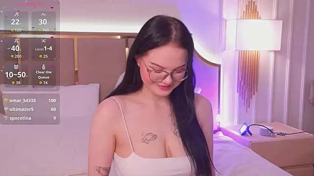 Chat +18 de CindyMil ao vivo