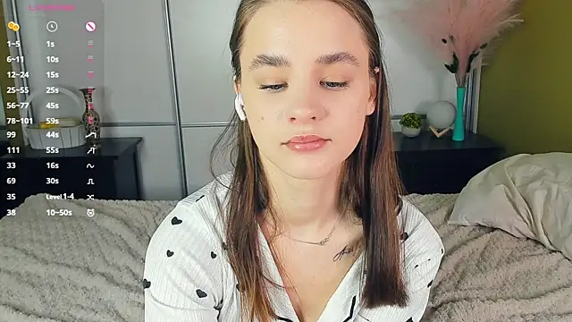 Živý XXX chat JinnyMcie