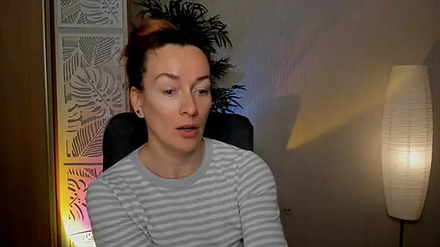 Sembang XXX Secara Langsung RebeccaMartinez