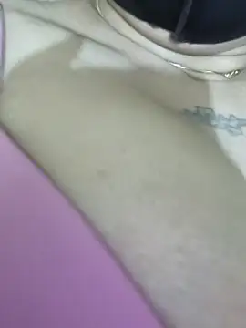 Chat XXX ao vivo de Neha8923