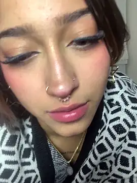 แชท XXX สดของ LilithMonette