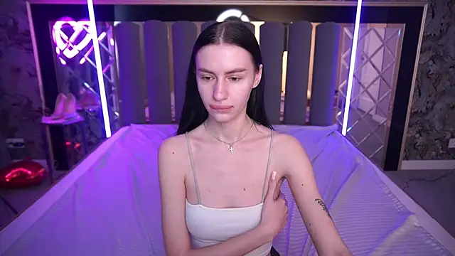 Snow_WhiteeeX's Live XXX Chat