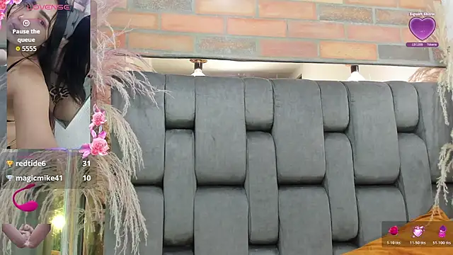 JESSYCORTES' Live XXX Chat