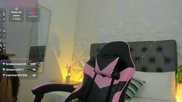 valeryn__rosse Adlı Modelin Canlı XXX Sohbeti