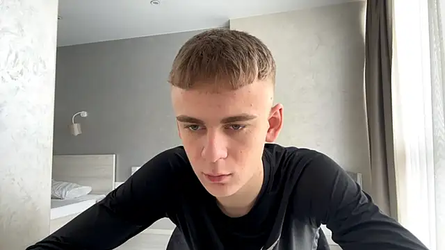 Вебкам-шоу SoloFury