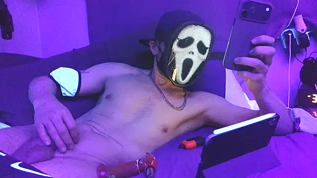 Онлайн чат XXX Cloudd_Kingg_Iceyyy