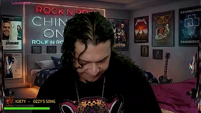 chino_roz's Live XXX Chat