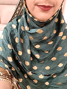 XXX chat uživo modela Indian-Aleena