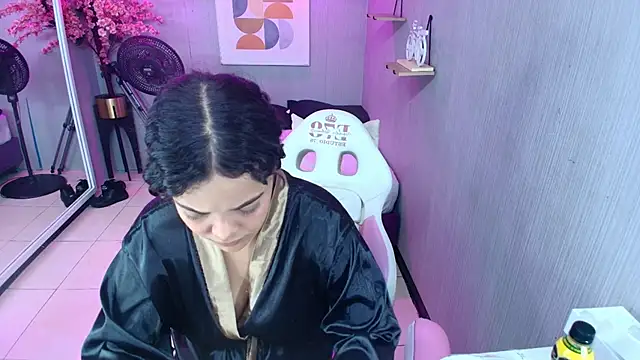 Maggy_t18 Obrolan Langsung XXX