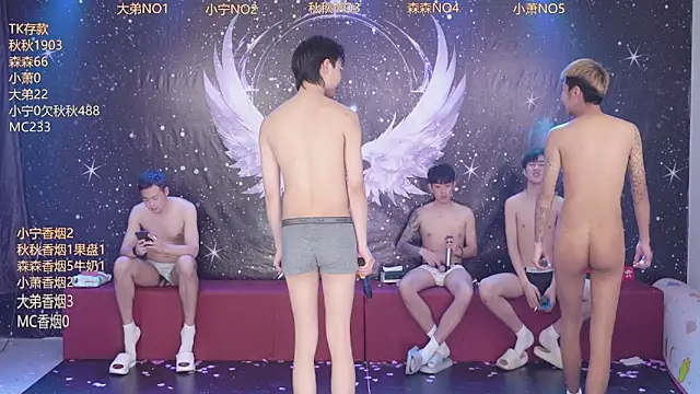 Hongguan-001のライブXXXチャット