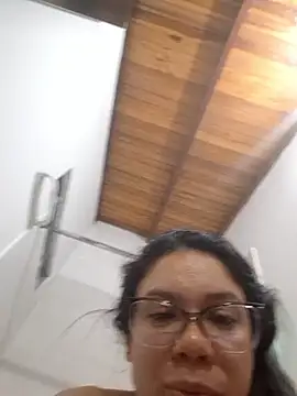 Chat +18 de Aila_Phone ao vivo