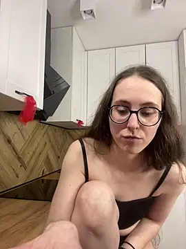 Czat XXX na żywo – MartiniiSelenna