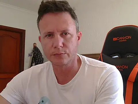 TroyDieselXXX webcam show