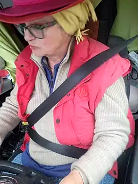 Hot-Muci Live XXX-chat