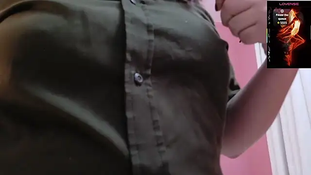 Chat XXX ao vivo de Aghata_gate