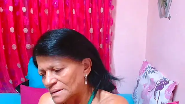 Chat XXX ao vivo de SLUTTYROXY