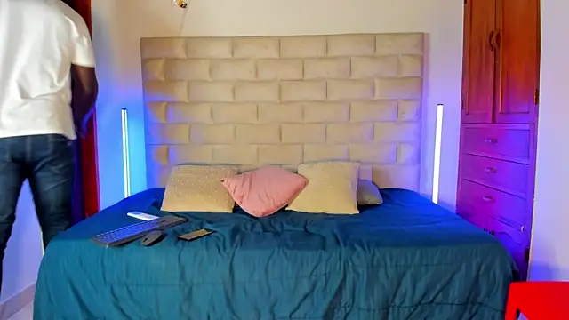 Latrellx7's Live XXX Chat