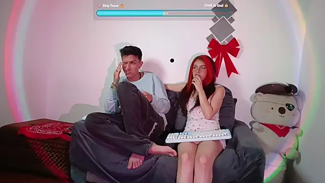 Ambar_and_daimon_'s Live XXX Chat