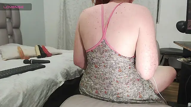 Kittywhiteass' Live XXX Chat