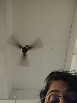 Živý XXX chat NakedMILFx