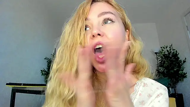 caty_kiss Live XXX-Chat