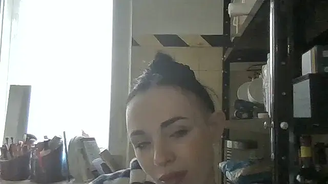 Trinsy_Love Live XXX Chat