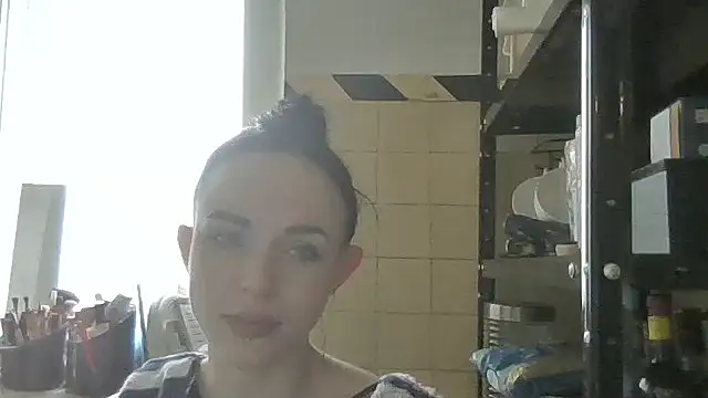 Trinsy_Love's Live XXX Chat