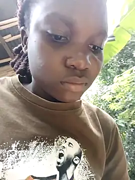 Chat +18 de holygrail001 ao vivo