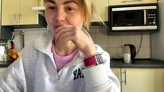 Sembang XXX Secara Langsung MartaLuna_