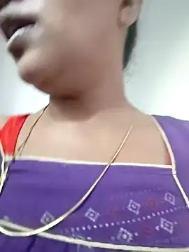 Chat XXX ao vivo de Hot-Tinaa