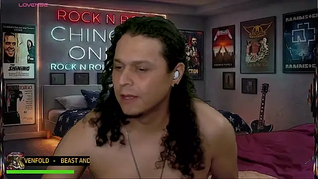 chino_roz Webcam-Show