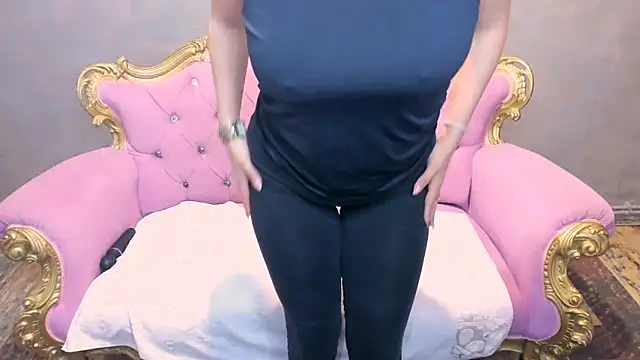 DivinSandraのライブXXXチャット