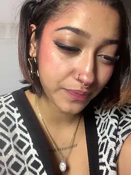 Chat XXX en directo de LilithMonette