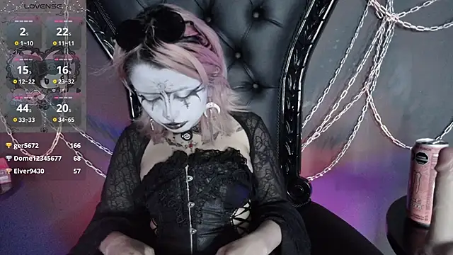 Czat XXX na żywo – Navier__