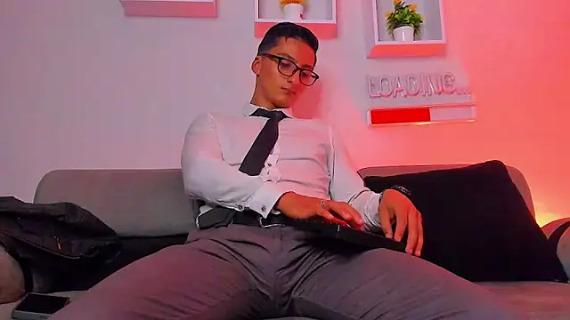 Dominus_Alpha élő XXX-chatje