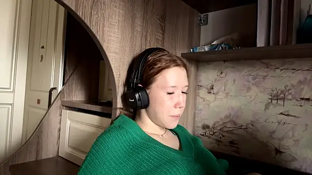 KiraNice1のライブXXXチャット