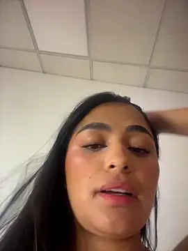 EvaBlazeXXX élő XXX-chatje