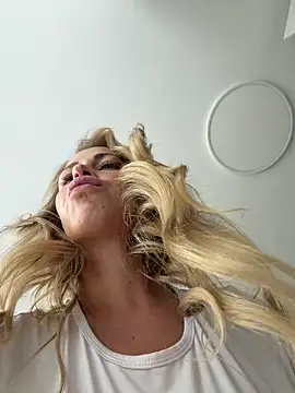 streetdoll Webcam show