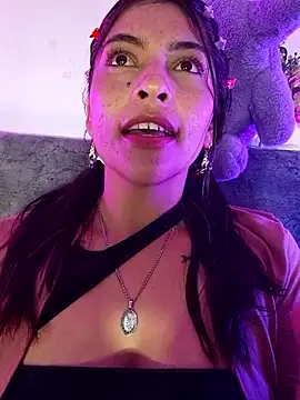 Онлайн чат XXX Fox_Roxxan