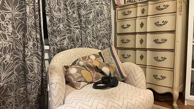 Nathan_chase: онлайн-секс-чат