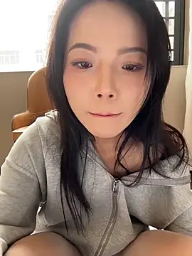 kara-tt 现场XXX聊天