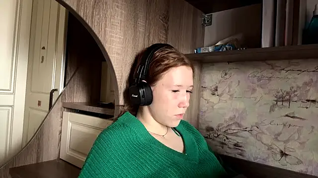 KiraNice1のライブXXXチャット