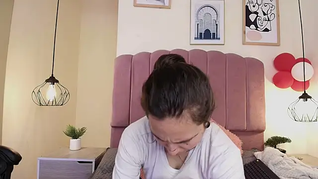 Czat XXX na żywo – Hanabie_