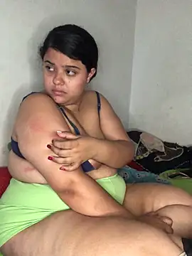 Chatroom XXX en direct de luisahot_9727