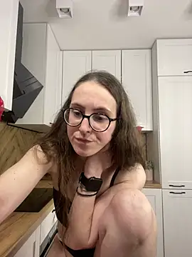 Chat +18 de MartiniiSelenna ao vivo