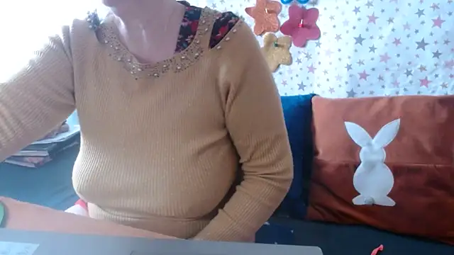 QueenLana Live XXX-Chat