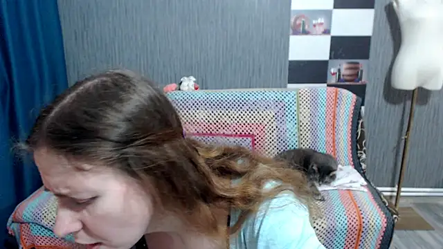 XXX chat uživo modela pa1e_pr1ncess