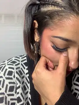 แชท XXX สดของ LilithMonette