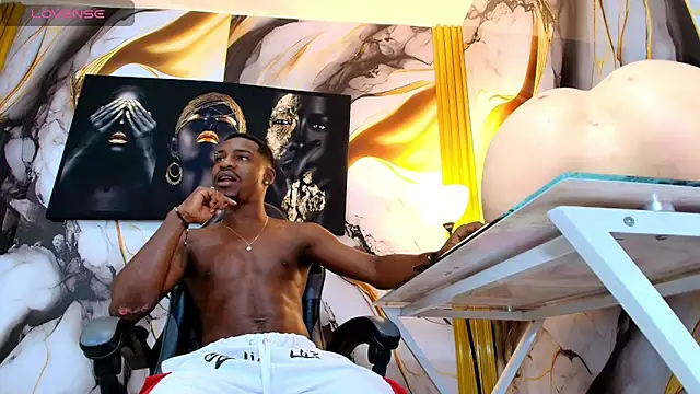 Thomas_shelbys Adlı Modelin Canlı XXX Sohbeti