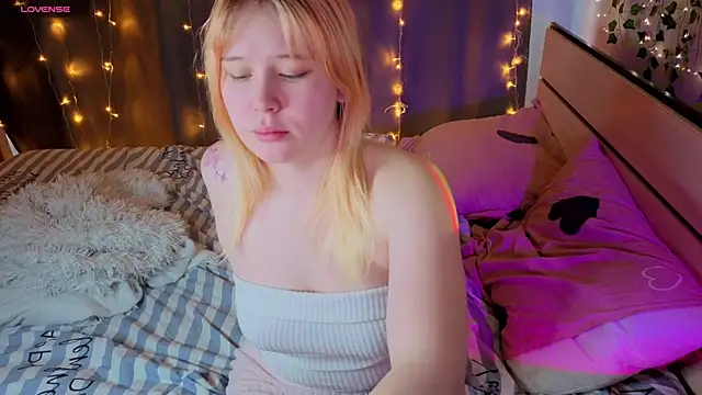 unburnedgirl's Live XXX Chat